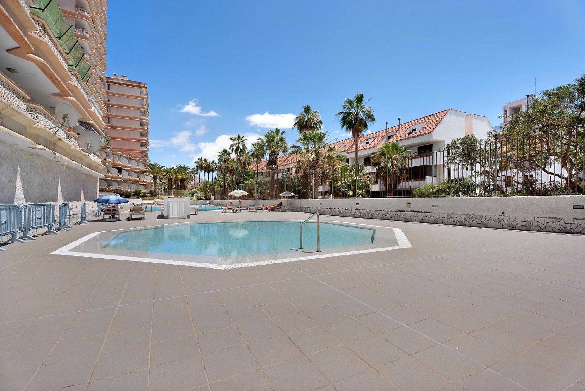 Bonito Apto Playa Las Americas Aptos Playa Honda By Paramount Holidays Playa de las Americas  Bagian luar foto